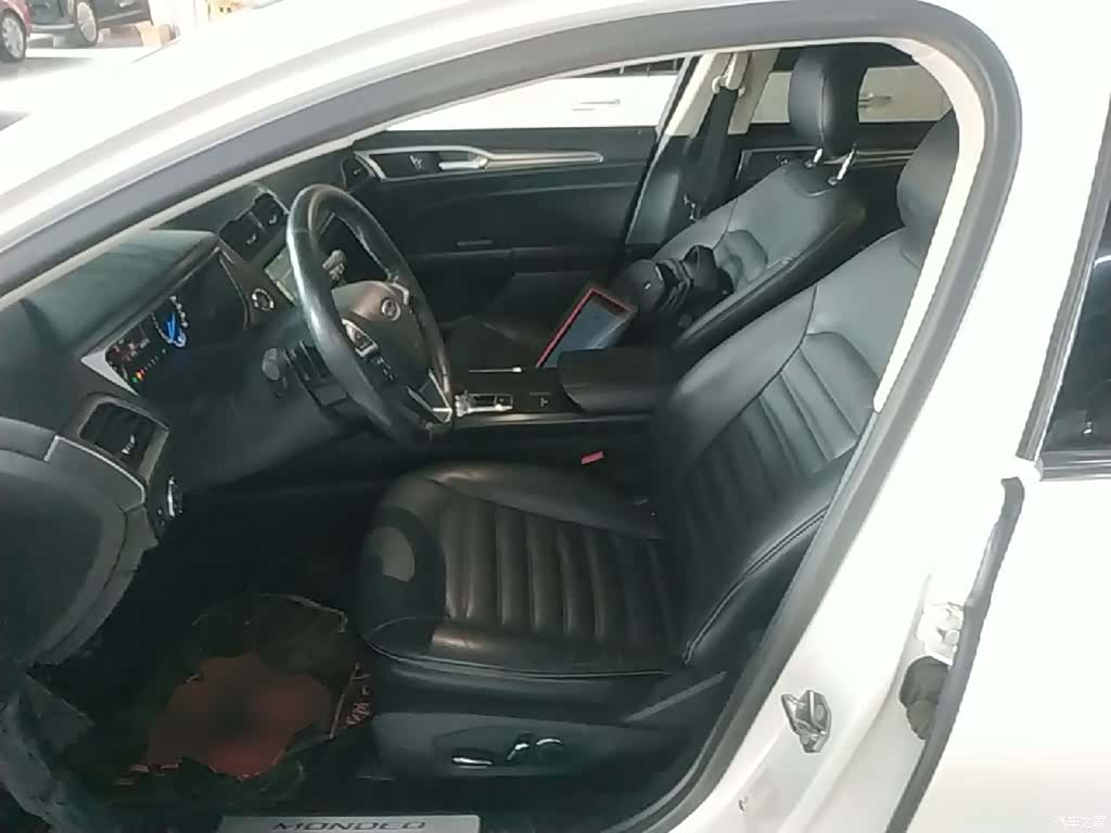 Ford Mondeo, 2017 15