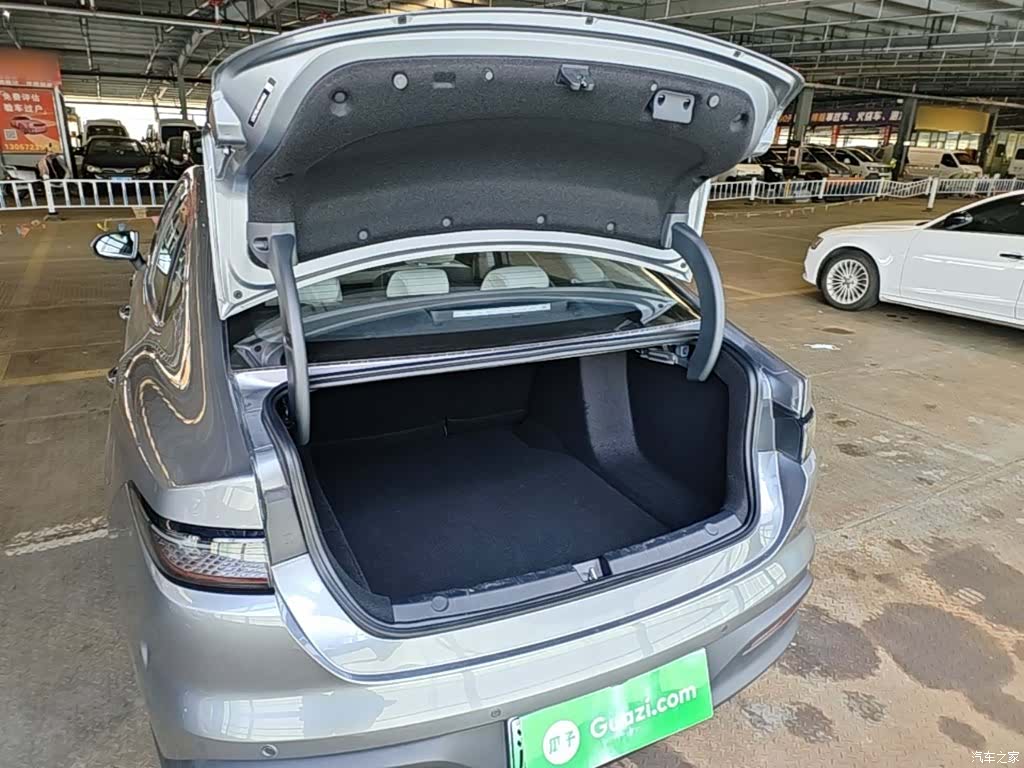 BYD Seal, 2025 16
