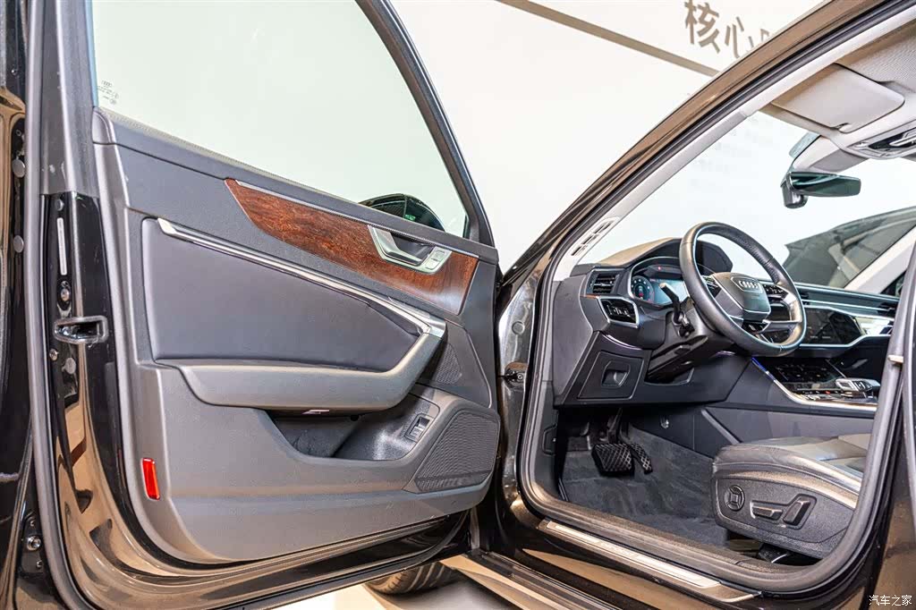Audi A6, 2020 7