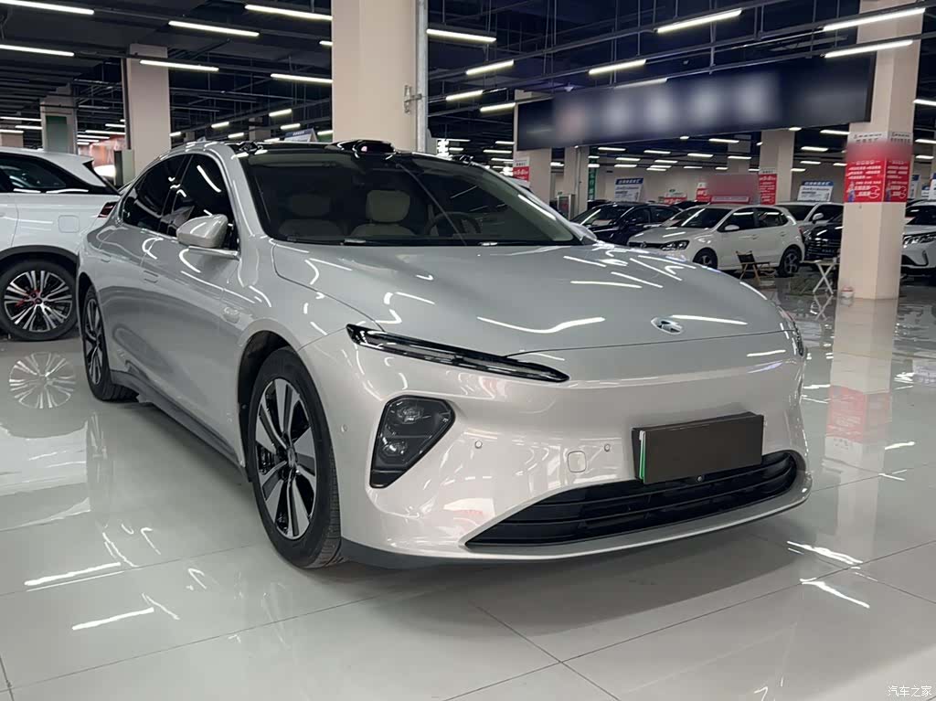 NIO ET7, 2022 8