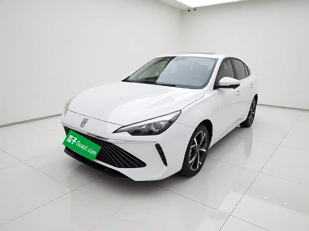 Roewe i5