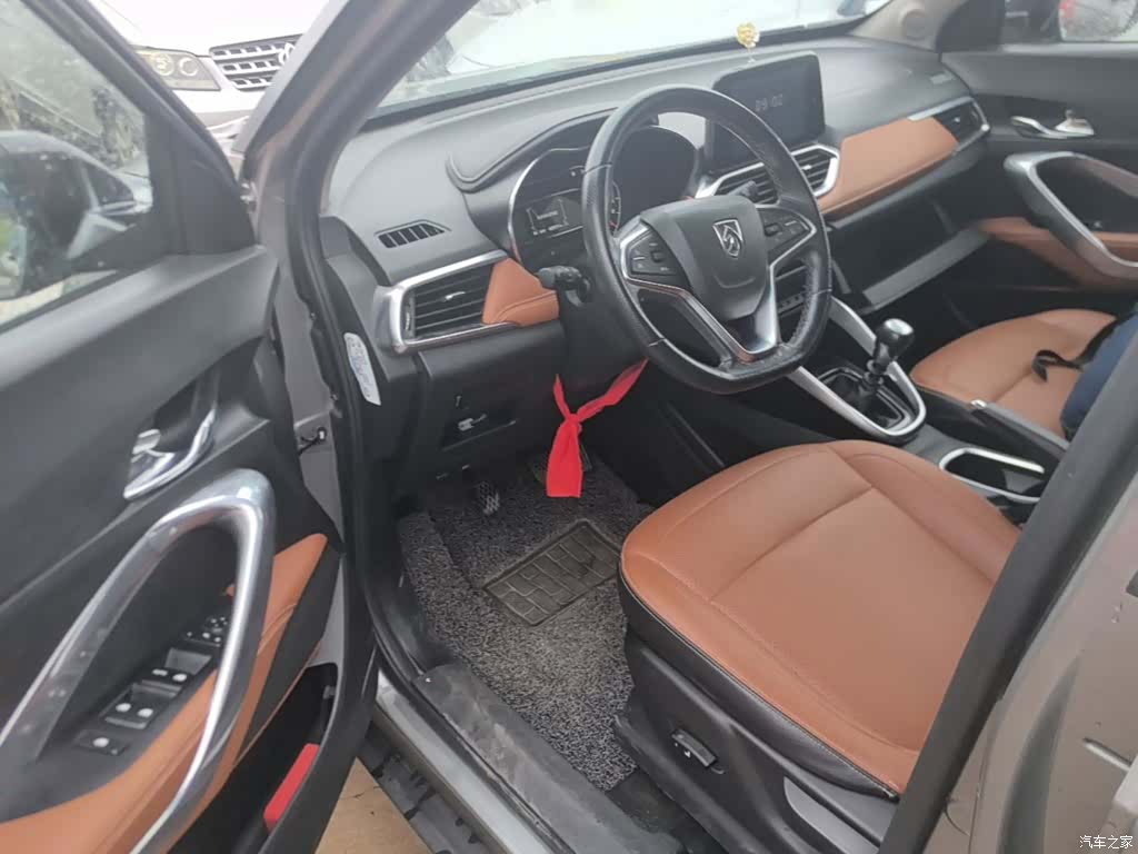 Wuling 510, 2017 16