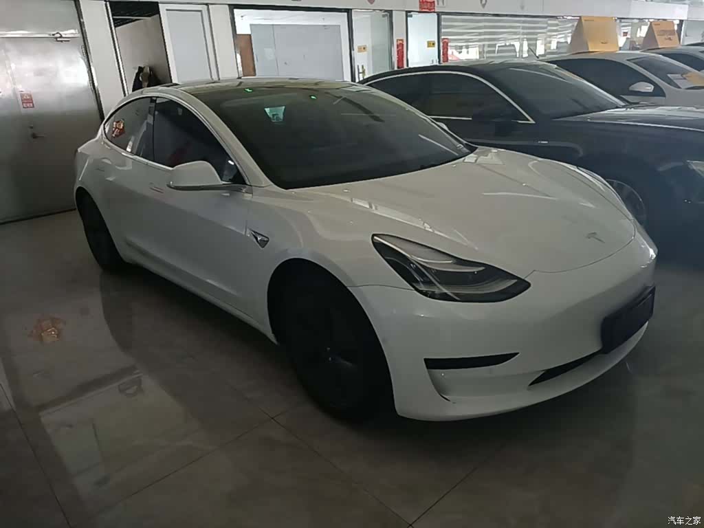 Tesla Model 3, 2020 22