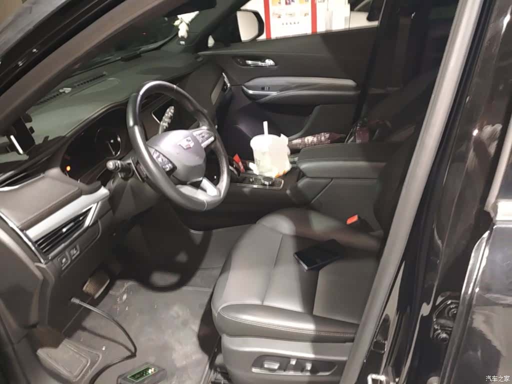 Cadillac XT4, 2020 15