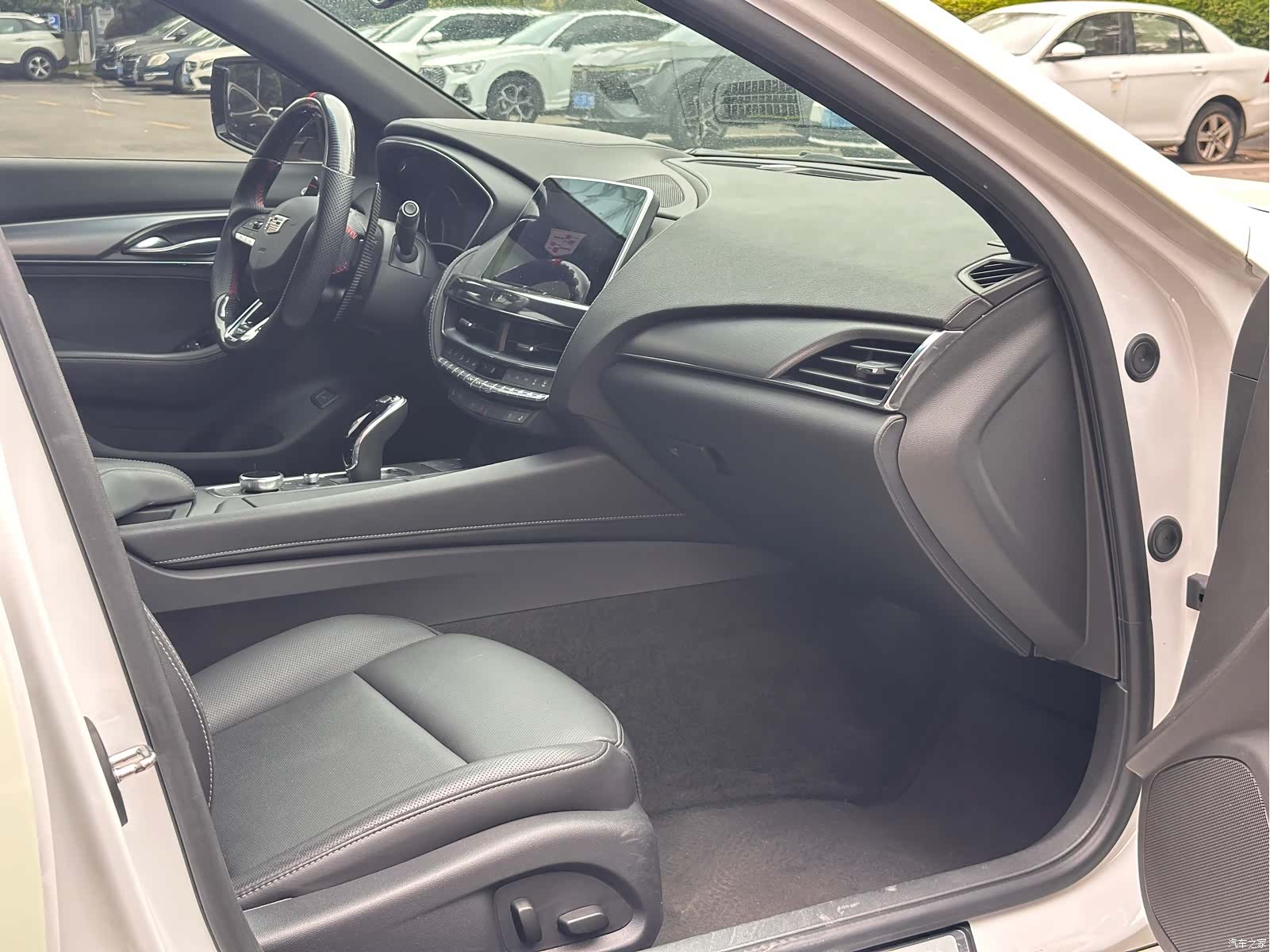 Cadillac CT5, 2022 8