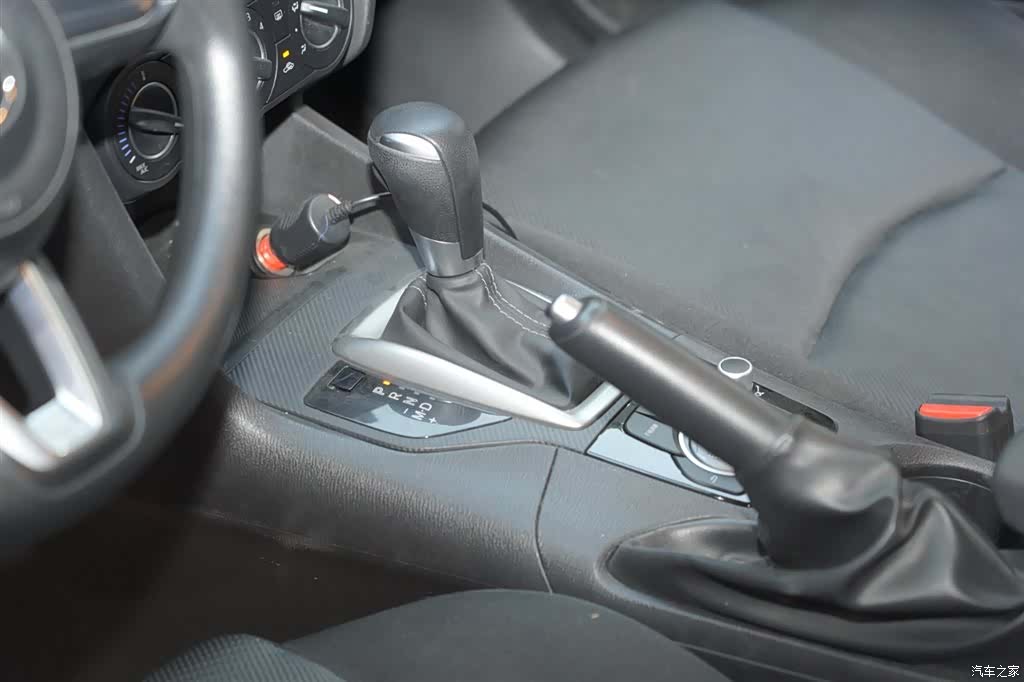 Mazda Mazda3, 2019 8