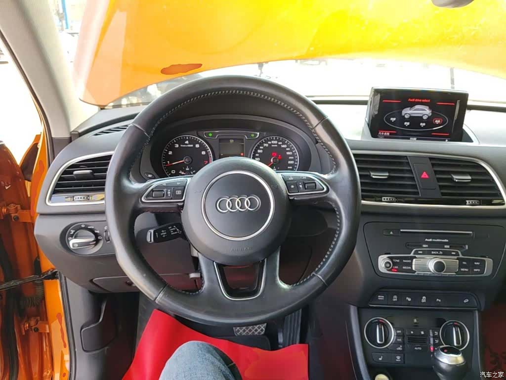 Audi Q3, 2018 11