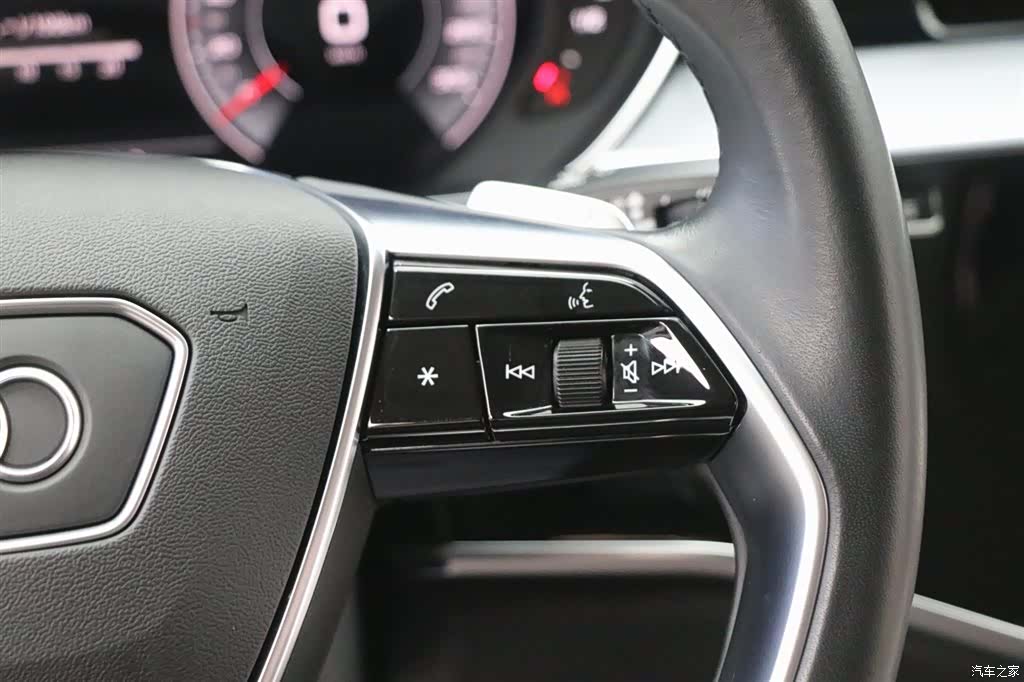 Audi A8L, 2022 17