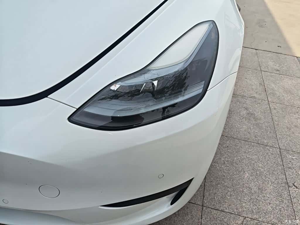Tesla Model Y, 2023 24