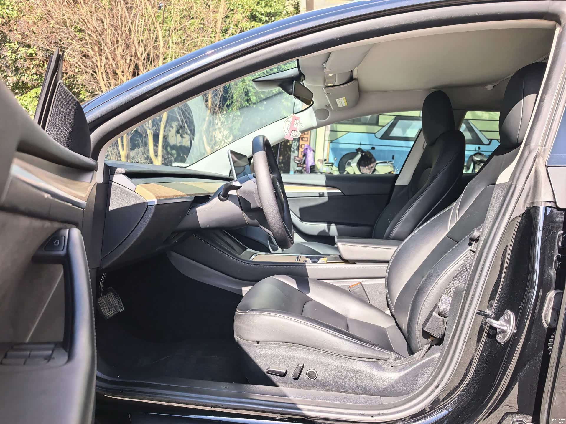 Tesla Model 3, 2022 4