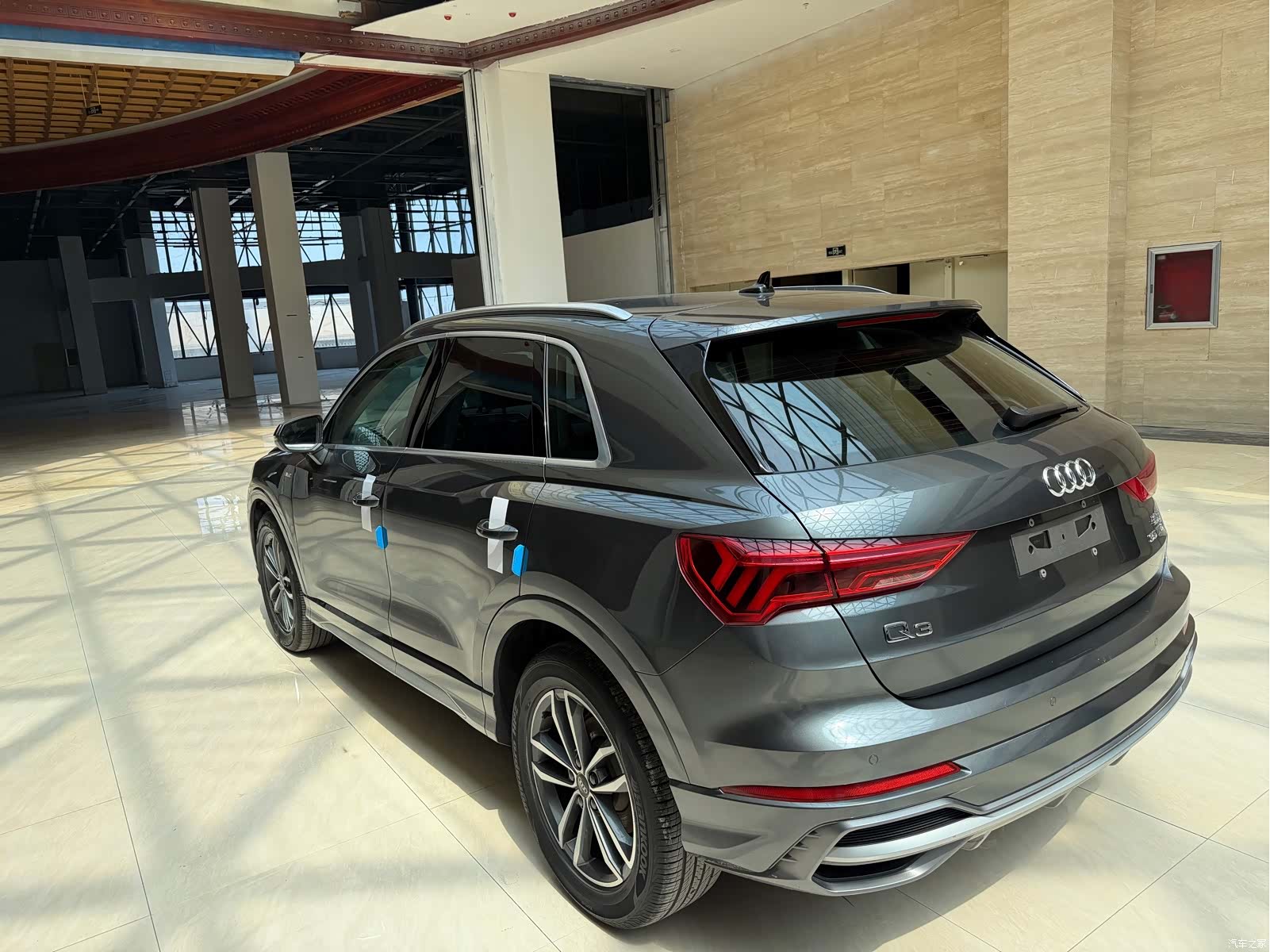 Audi Q3, 2023 все фото