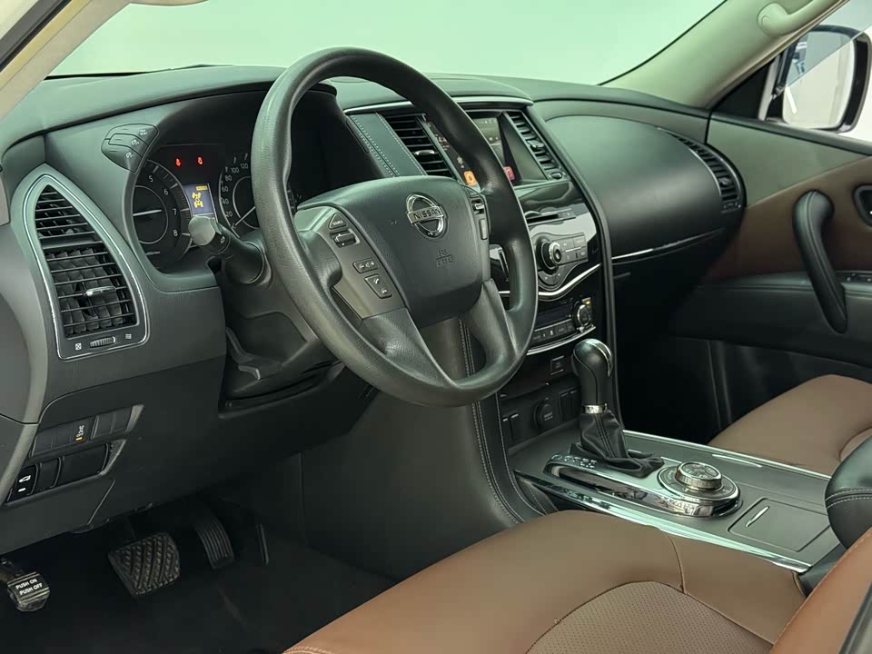 Nissan Toure