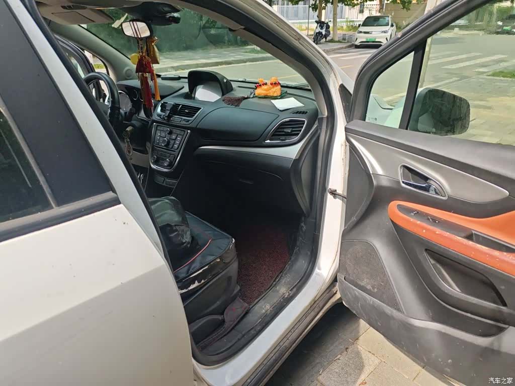 Buick Encore, 2015 22