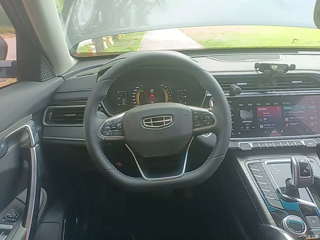Geely Boyue, 2019 11