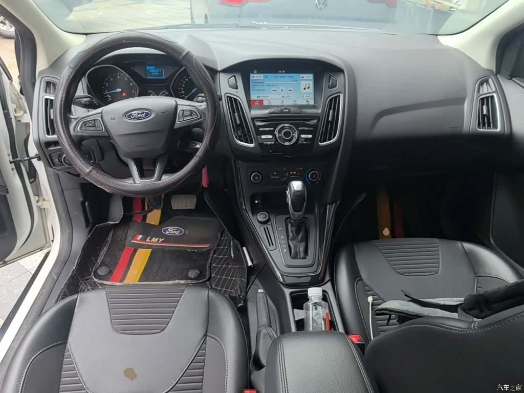 Ford Focus, 2018 10
