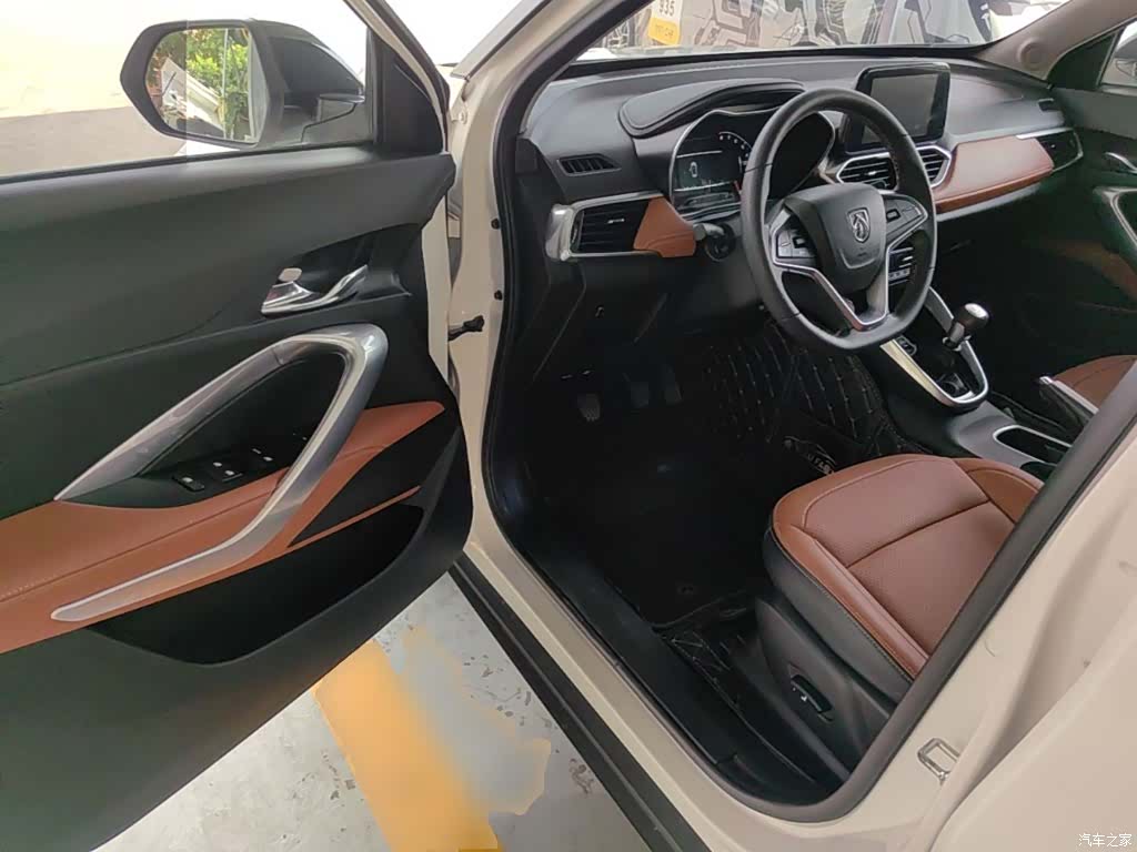 Wuling 510, 2017 16