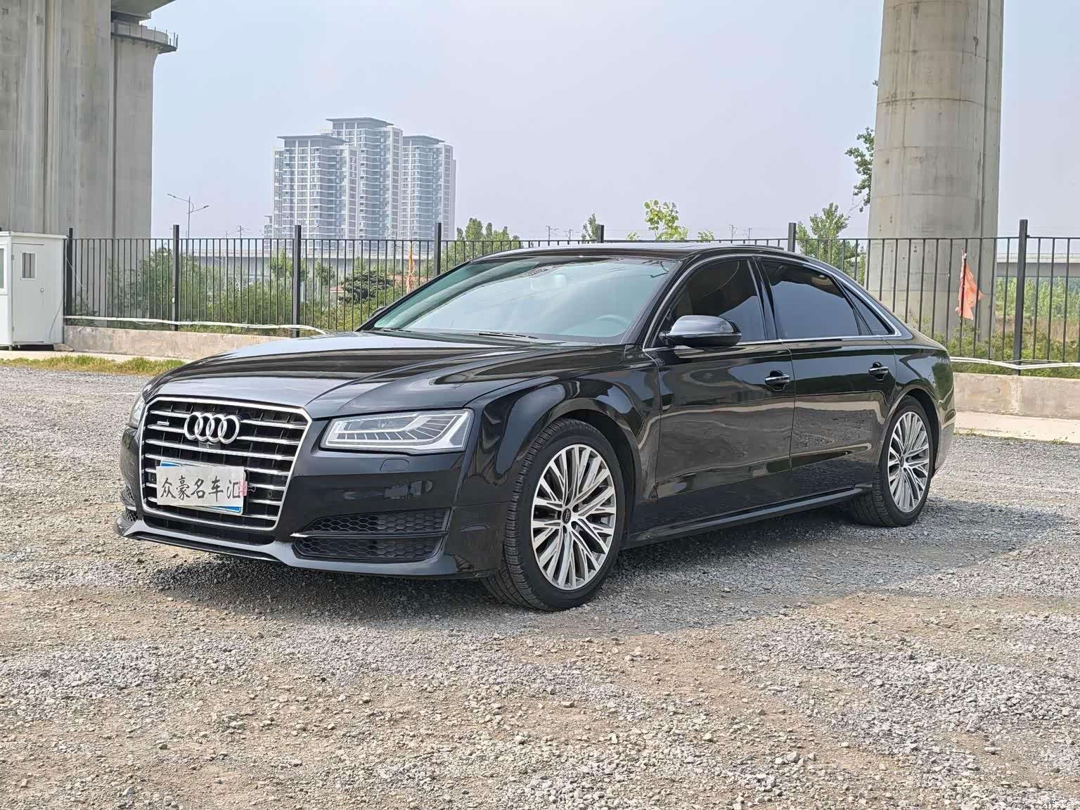Audi A8L, 2018 1