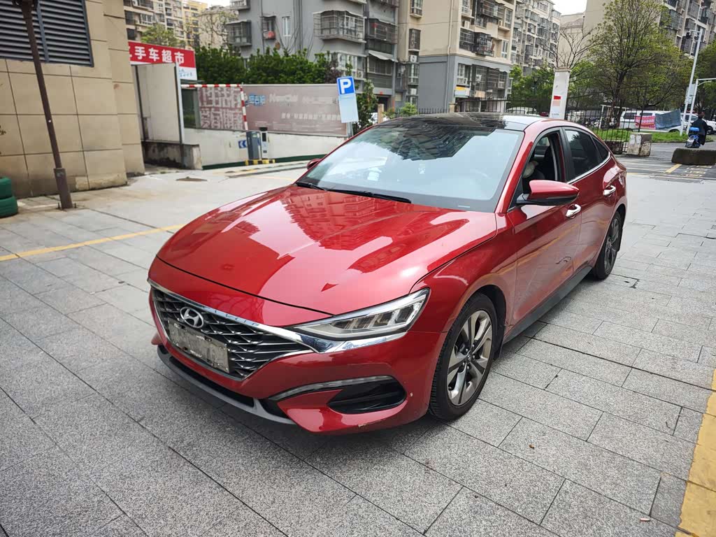 Hyundai Lafesta