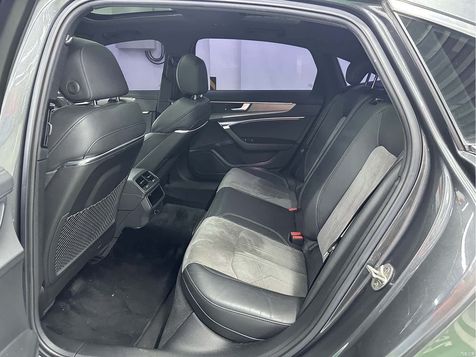 Audi A6L, 2021 9