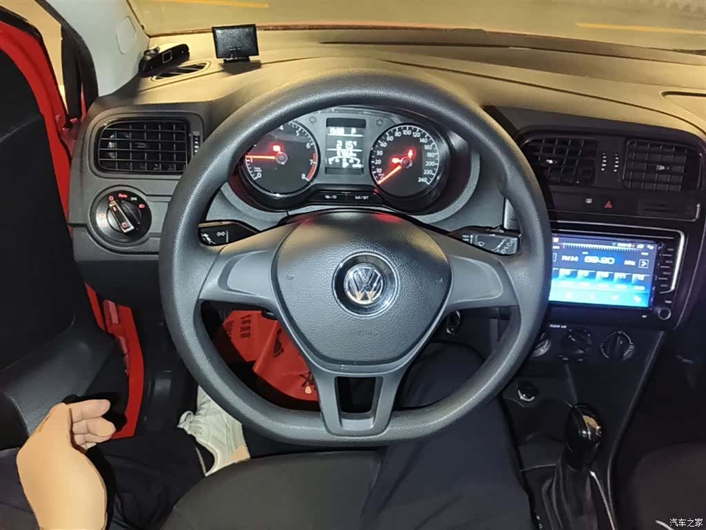 Volkswagen Polo, 2016 11