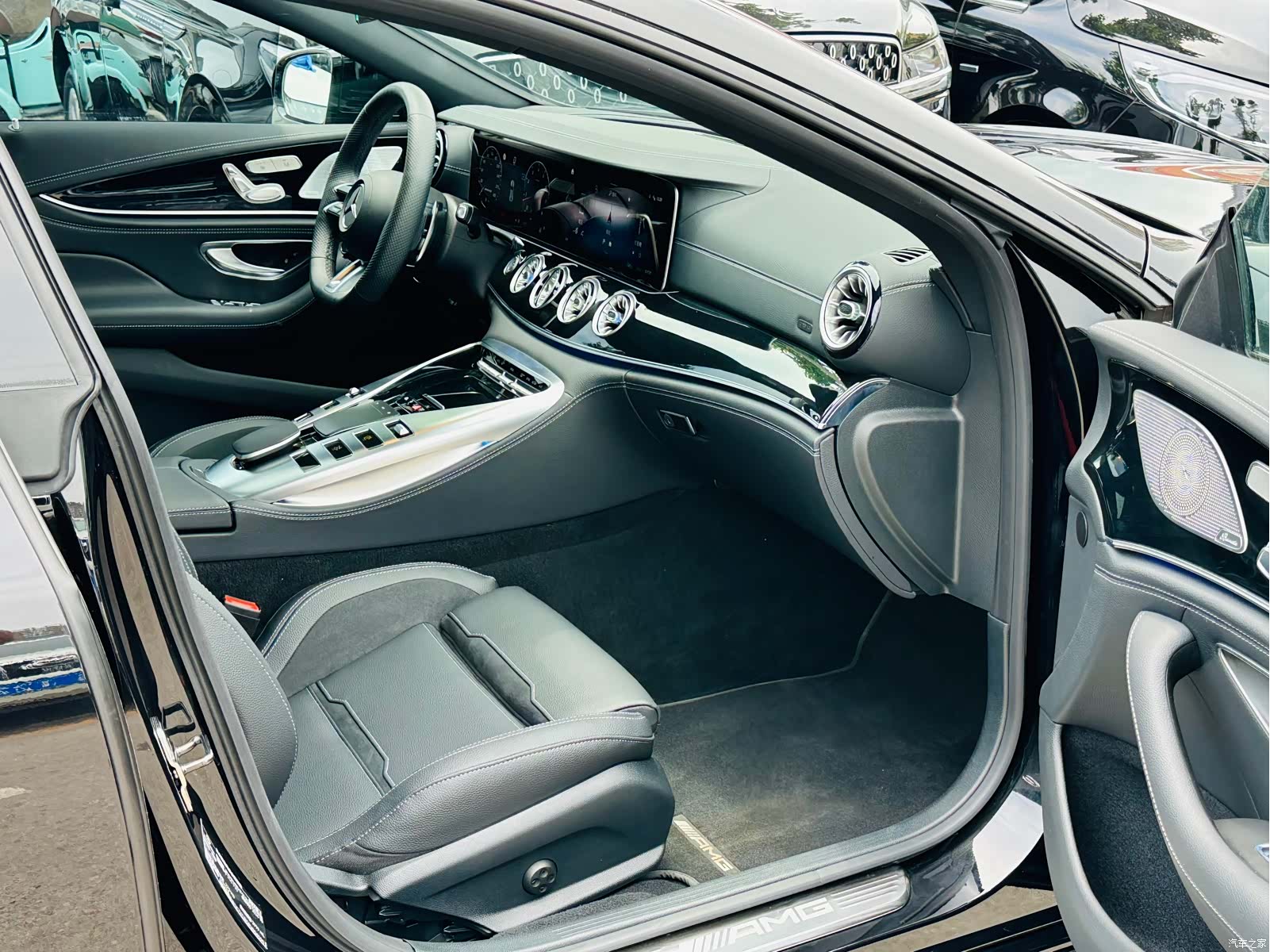 MG AMG, 2025 30