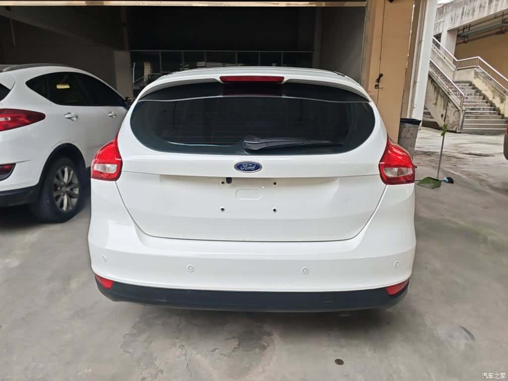 Ford Focus, 2016 6
