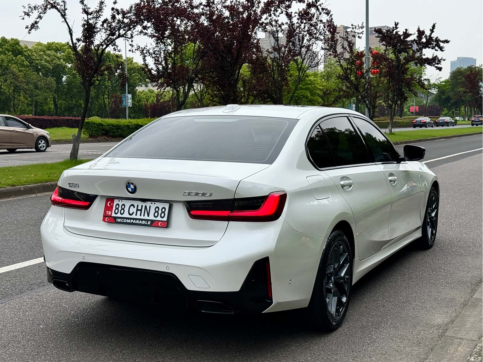 BMW 3 Series, 2024 10