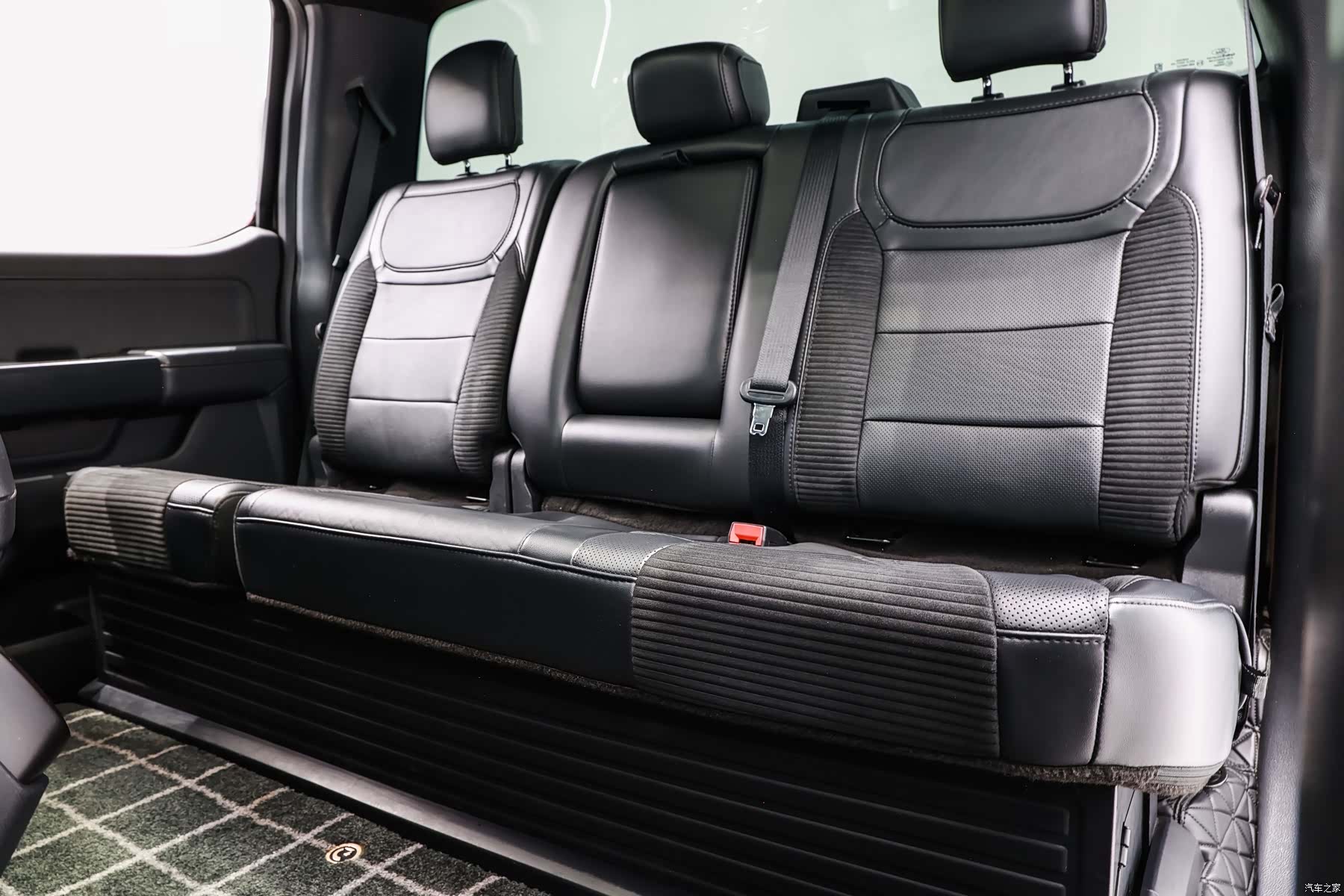 Ford F-150, 2023 12