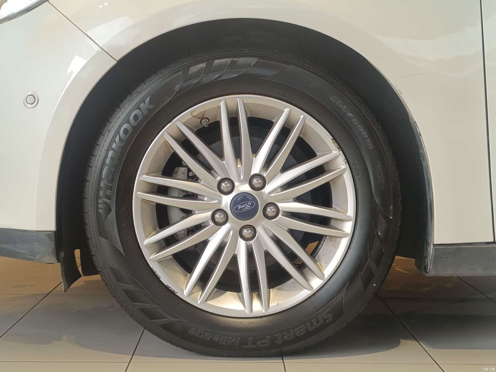 Ford Focus, 2017 все фото
