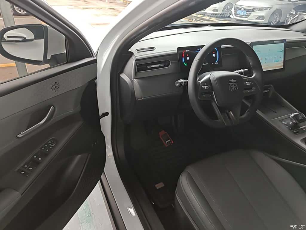 BYD Qin, 2025 16