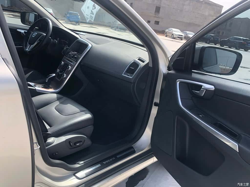 Volvo XC60, 2017 4