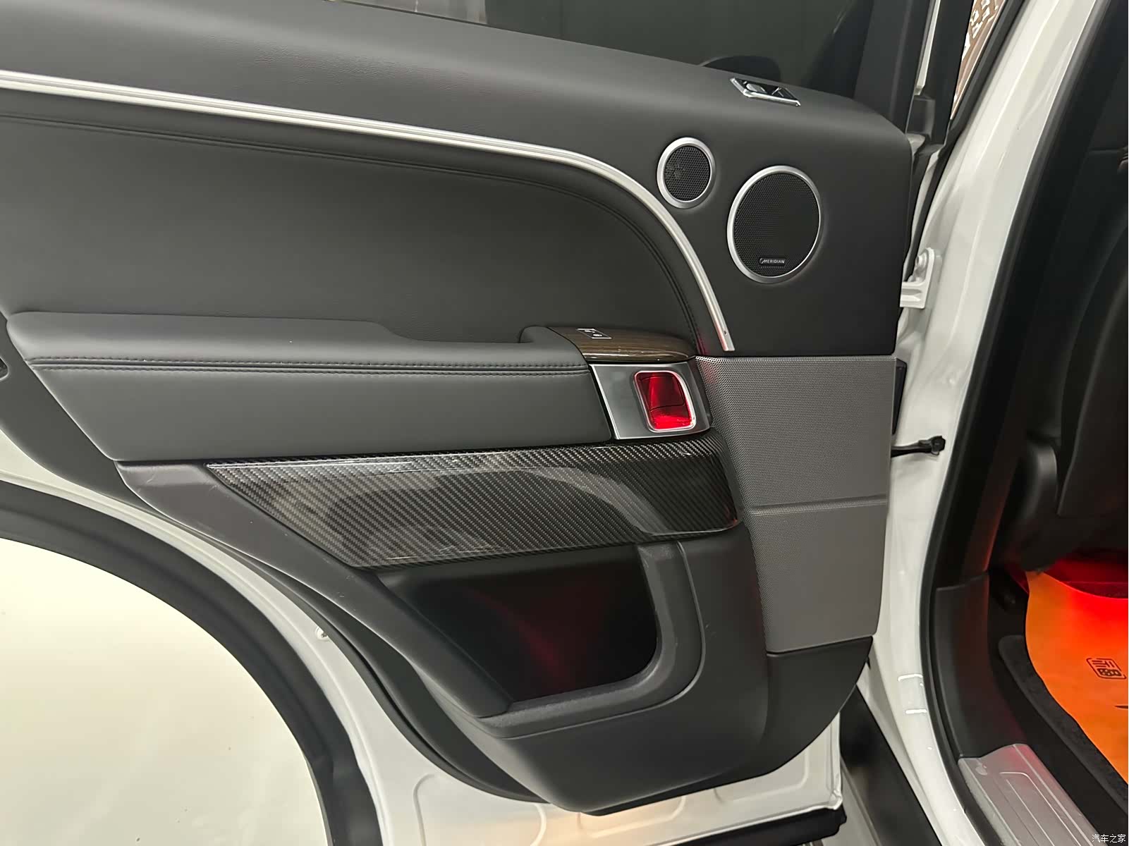 Land Rover Range Rover, 2019 11