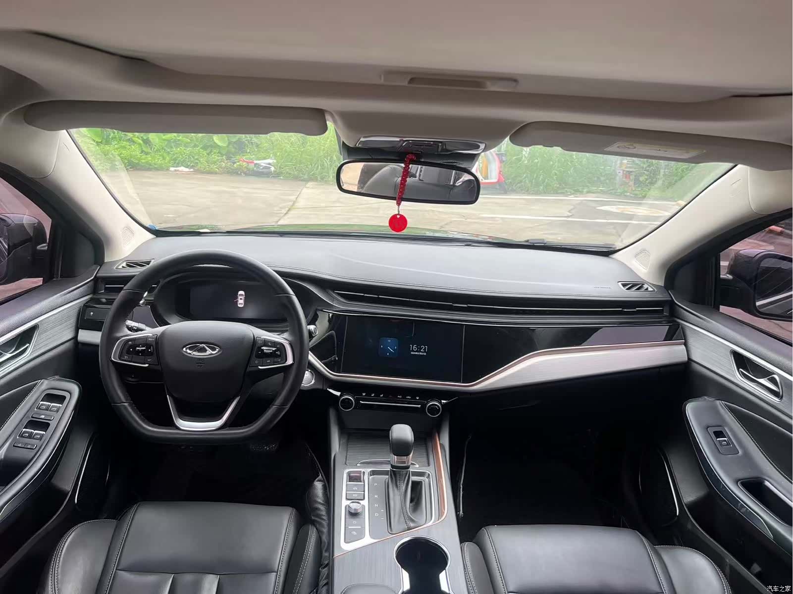 Chery 5, 2022 все фото