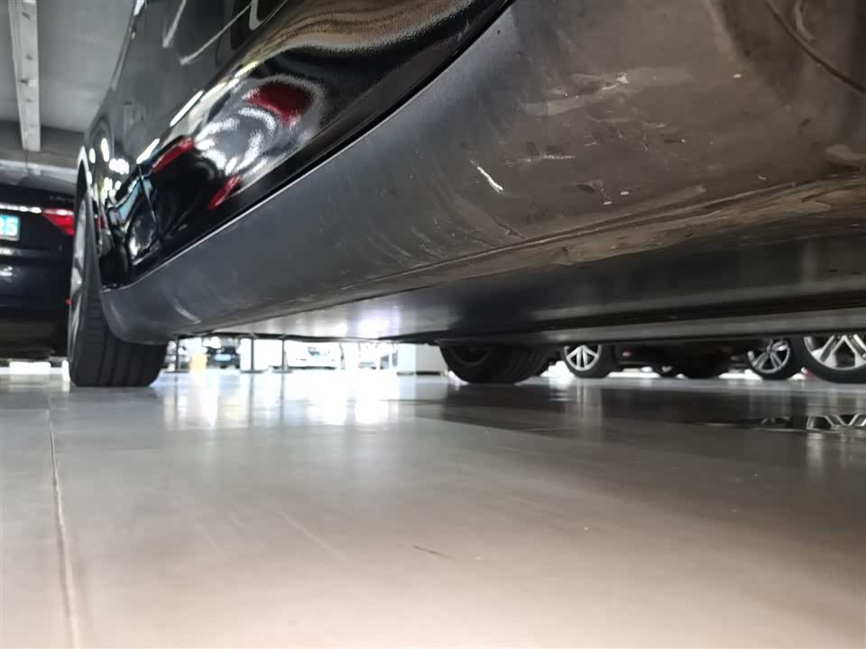 Tesla Model Y Tesla Model Y