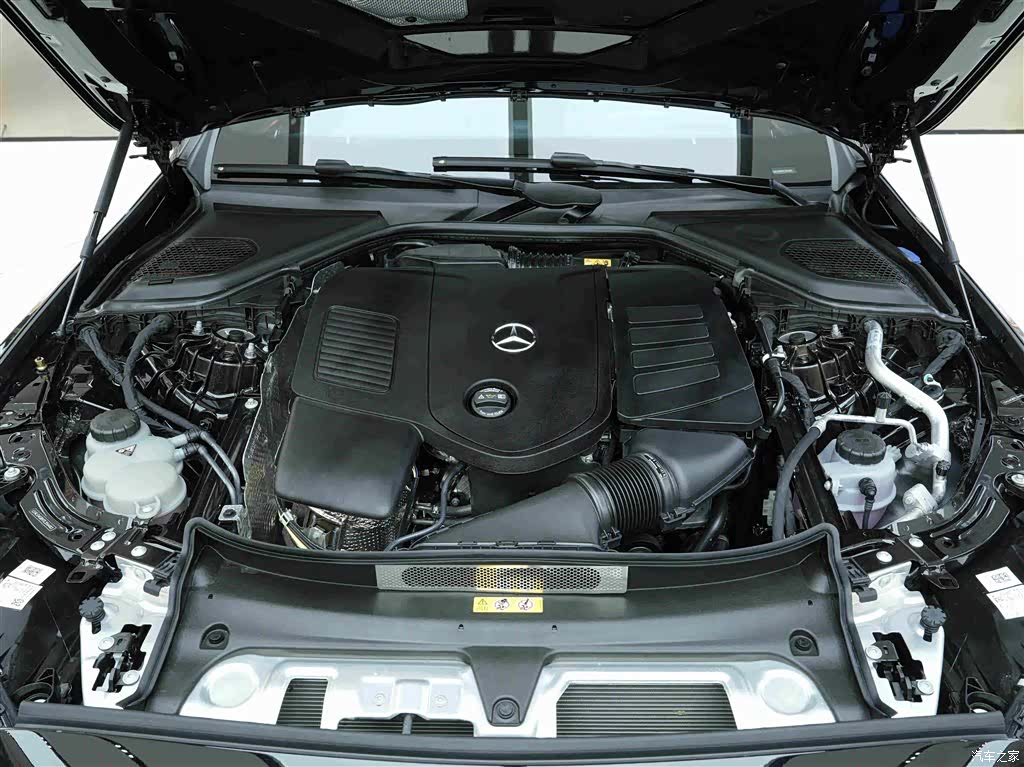 Mercedes-Benz E-Class, 2026 20