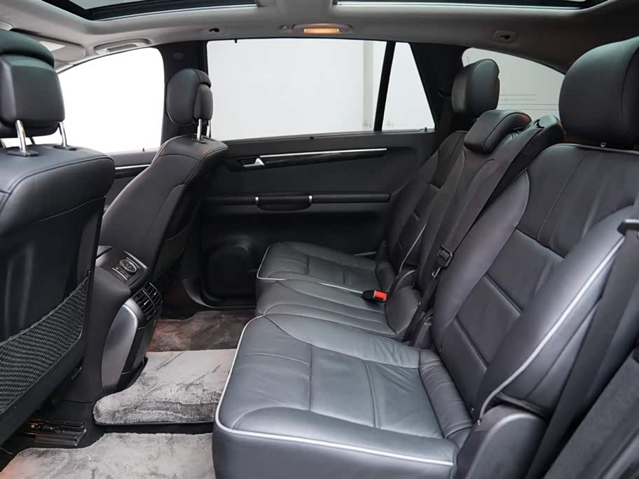 Mercedes-Benz R-class