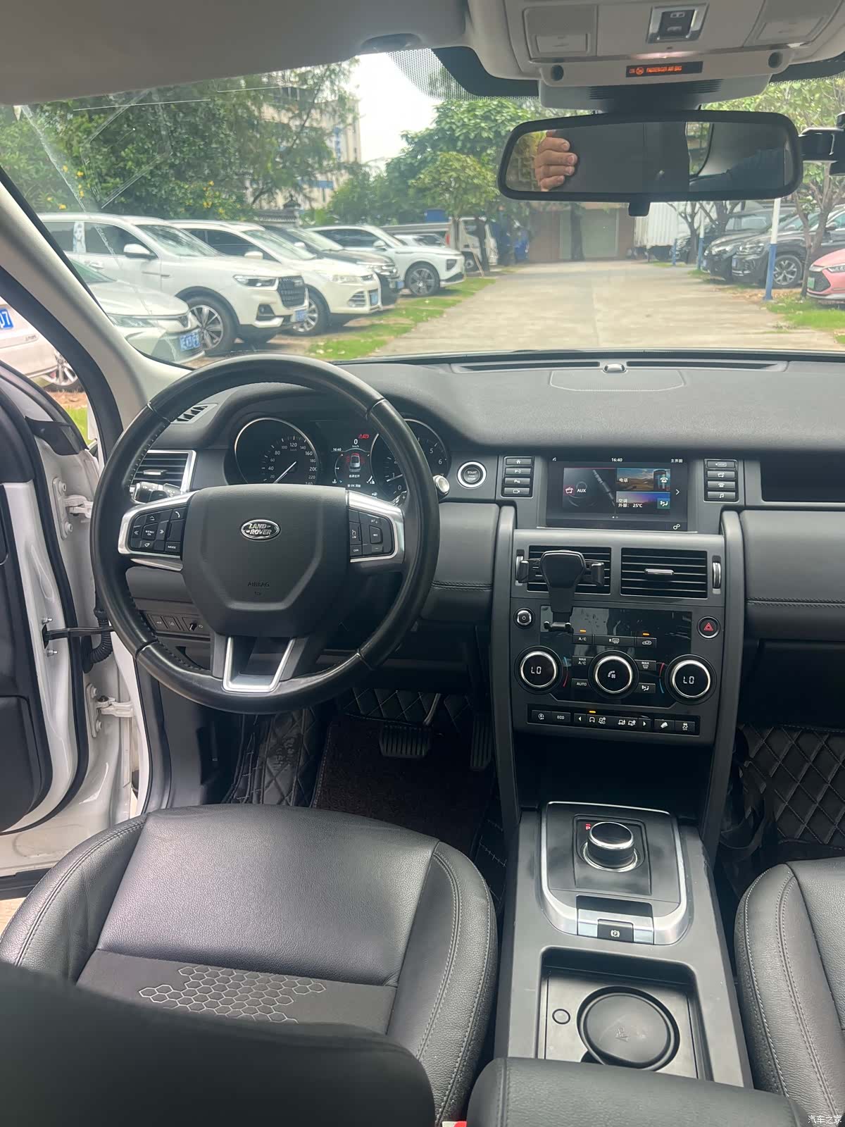 Land Rover Discovery, 2019 14