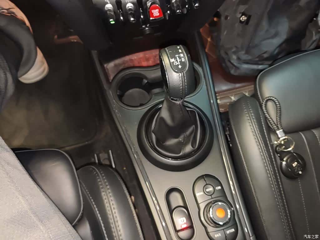 Mini Countryman, 2019 14