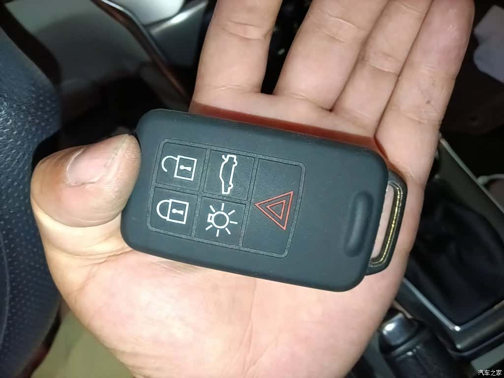 Volvo V40, 2016 11