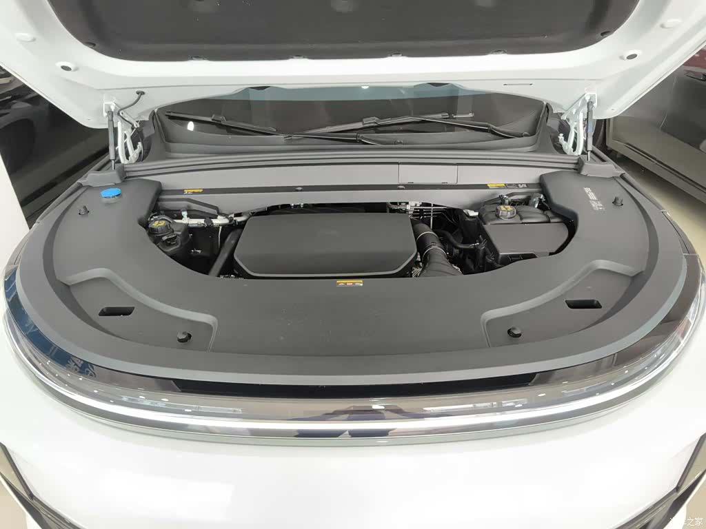 Li Auto L7, 2024 16