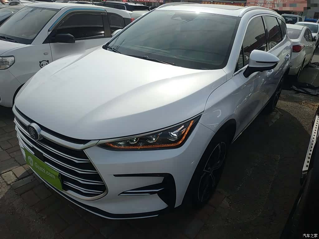 BYD Tang, 2022 1