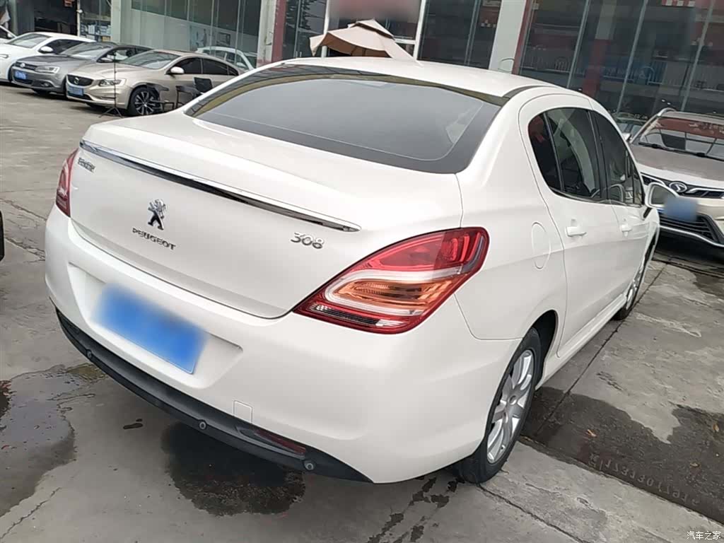 Peugeot 308, 2015 7