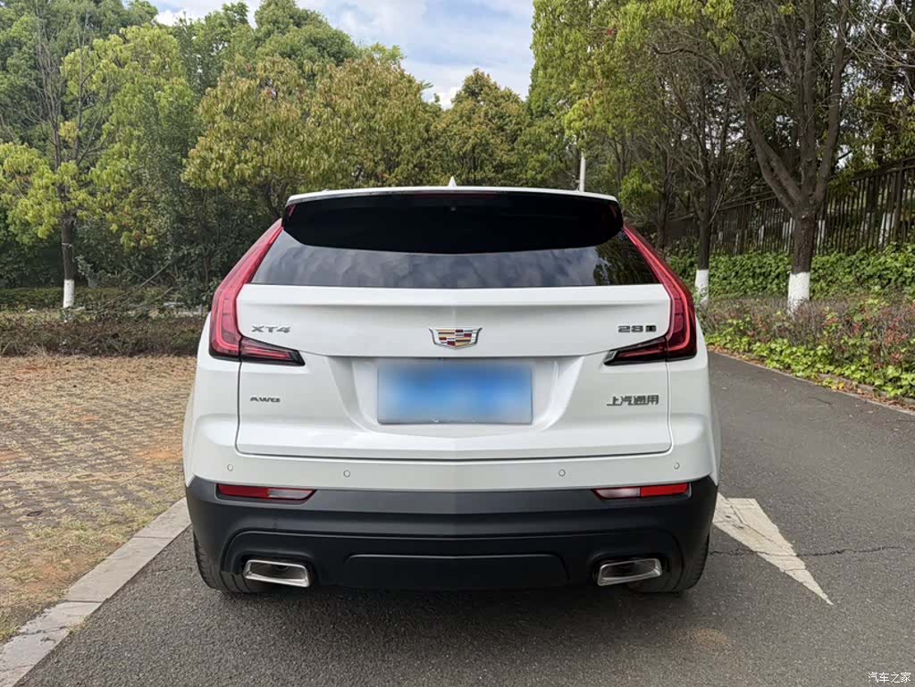 Cadillac XT4, 2020 11