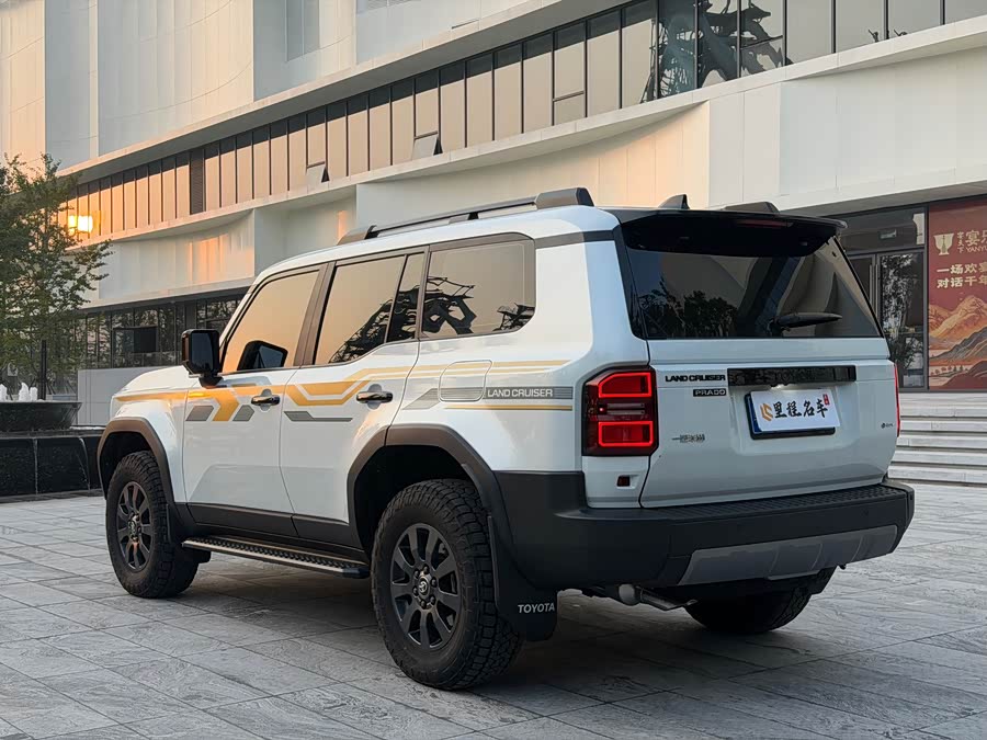 Toyota Prado 2025, фото 7