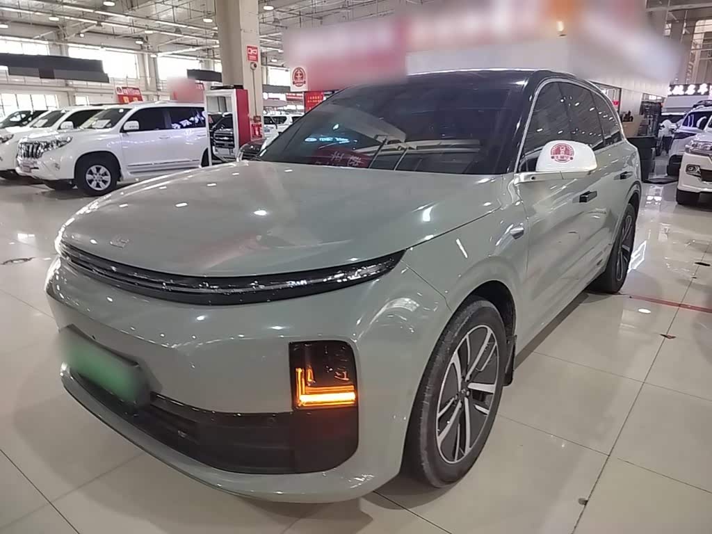 Li Auto L6