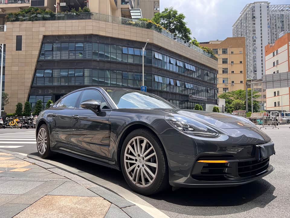 Porsche Panamera Porsche Panamera