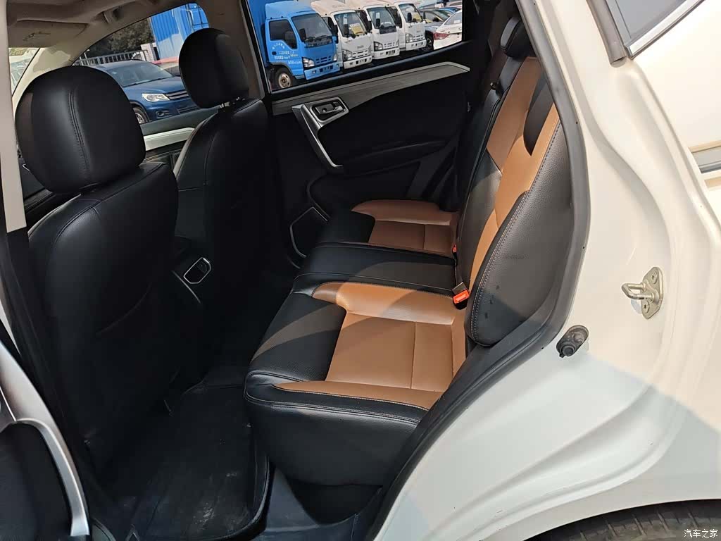 Geely X6, 2017 17