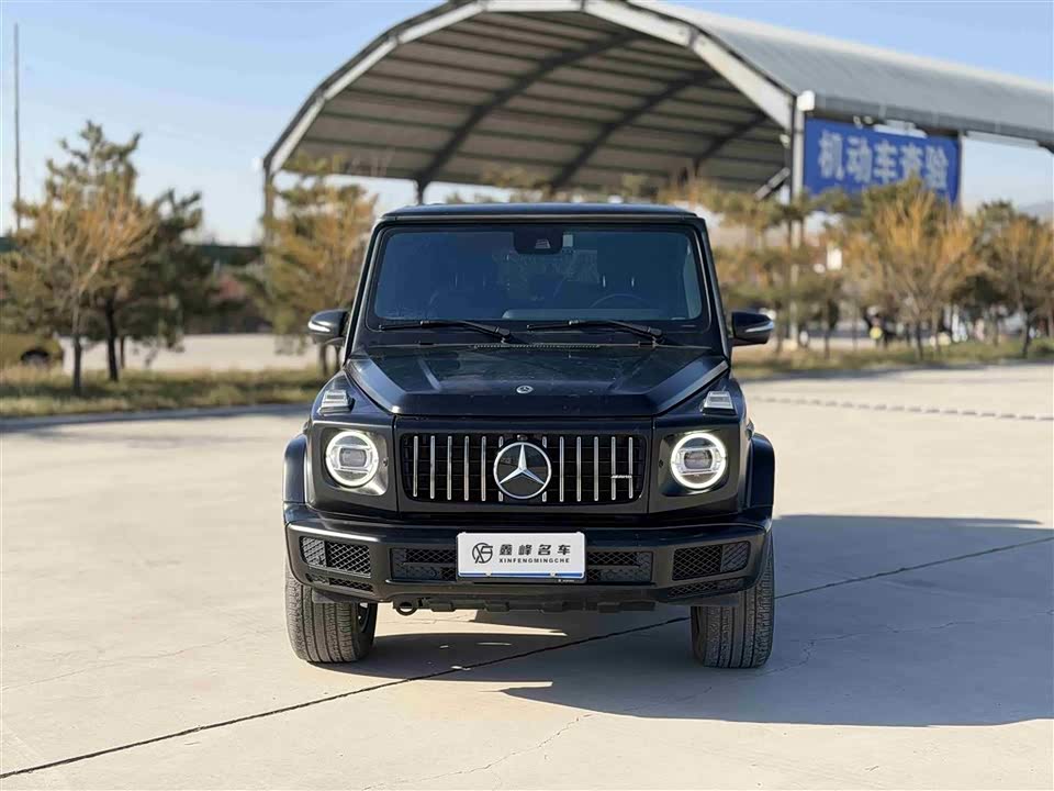 Mercedes-Benz G-class
