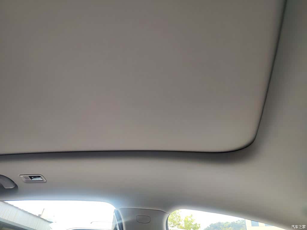 Geely Galaxy E5, 2025 18