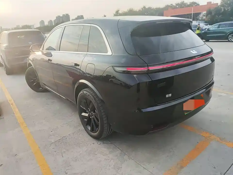 Li Auto Ideal L7
